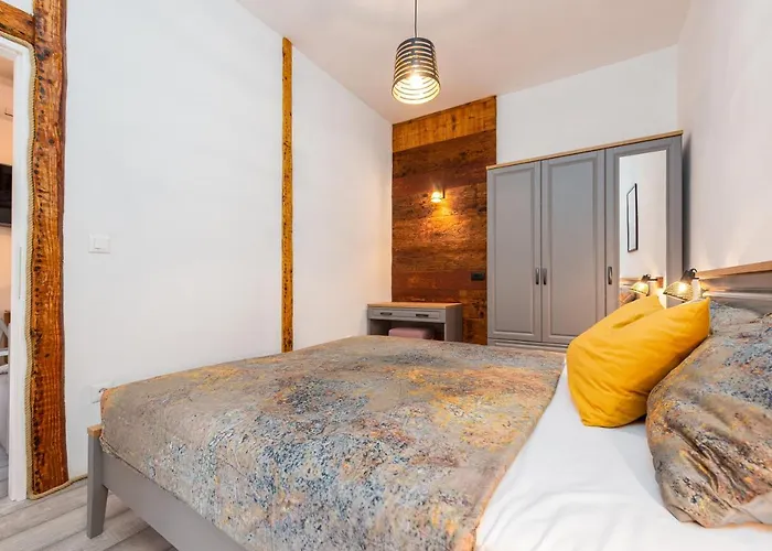 Angulus * Задар