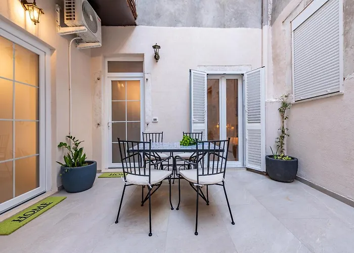 Angulus Apartman Zadar